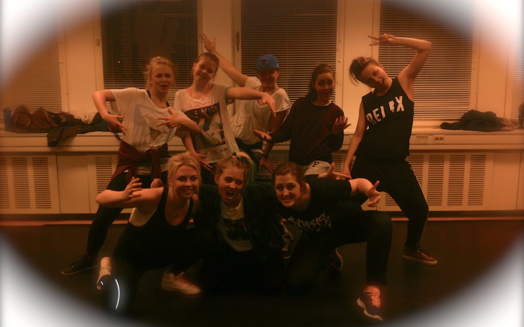 Dance Crew